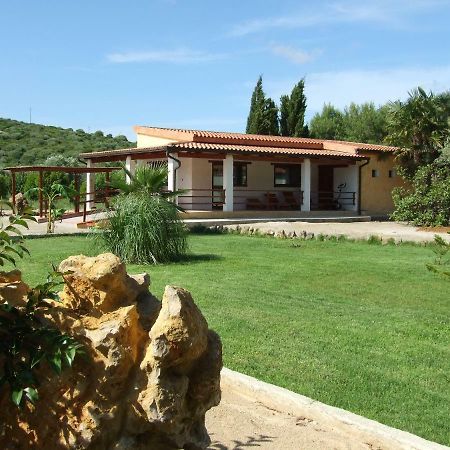 Agriturismo Corallo サンタ・マリア・ラ・パルマ エクステリア 写真