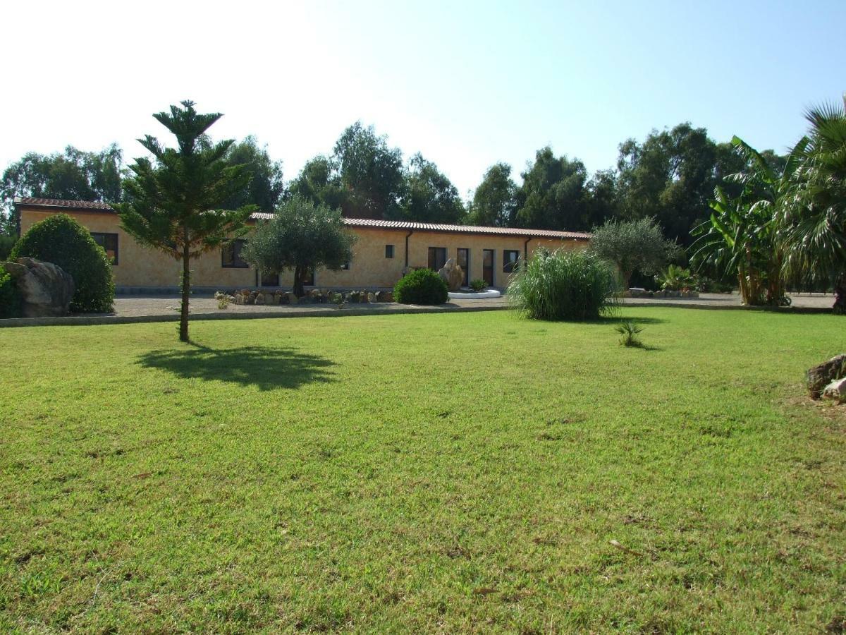 Agriturismo Corallo サンタ・マリア・ラ・パルマ エクステリア 写真